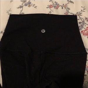 High waisted lulu lemon leggings wunder under